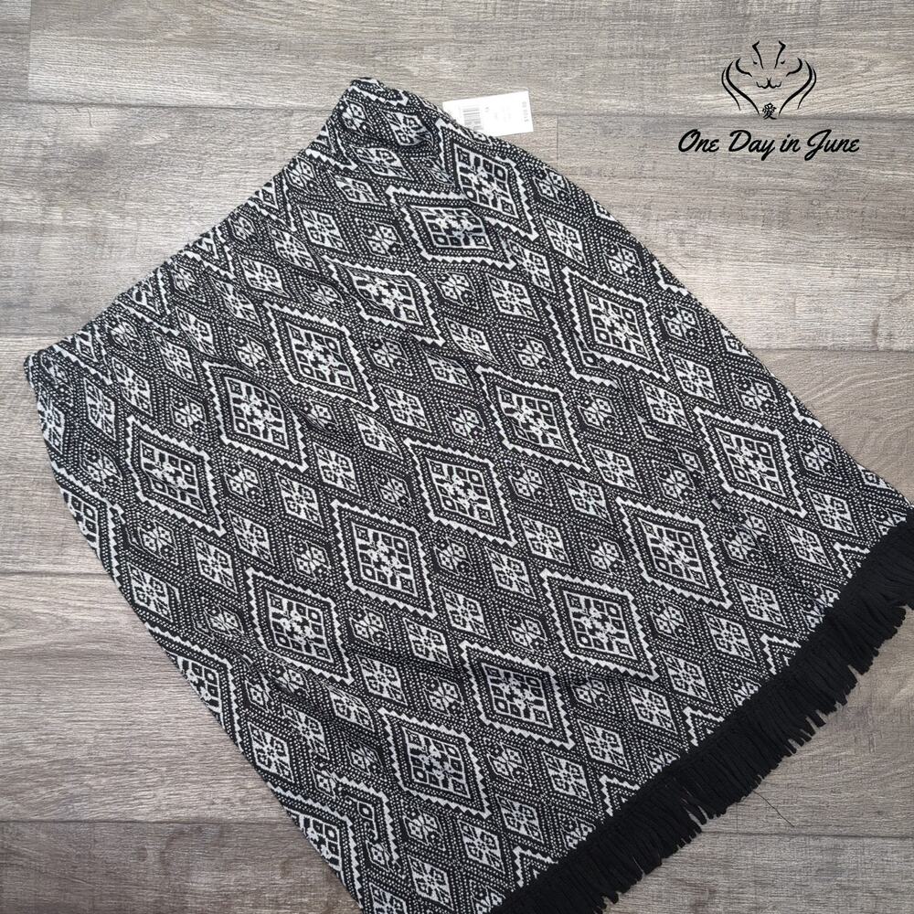 Nina Leonard Geometric Knit Fringe Pull On Midi Skirt Black White NWT Size 1X